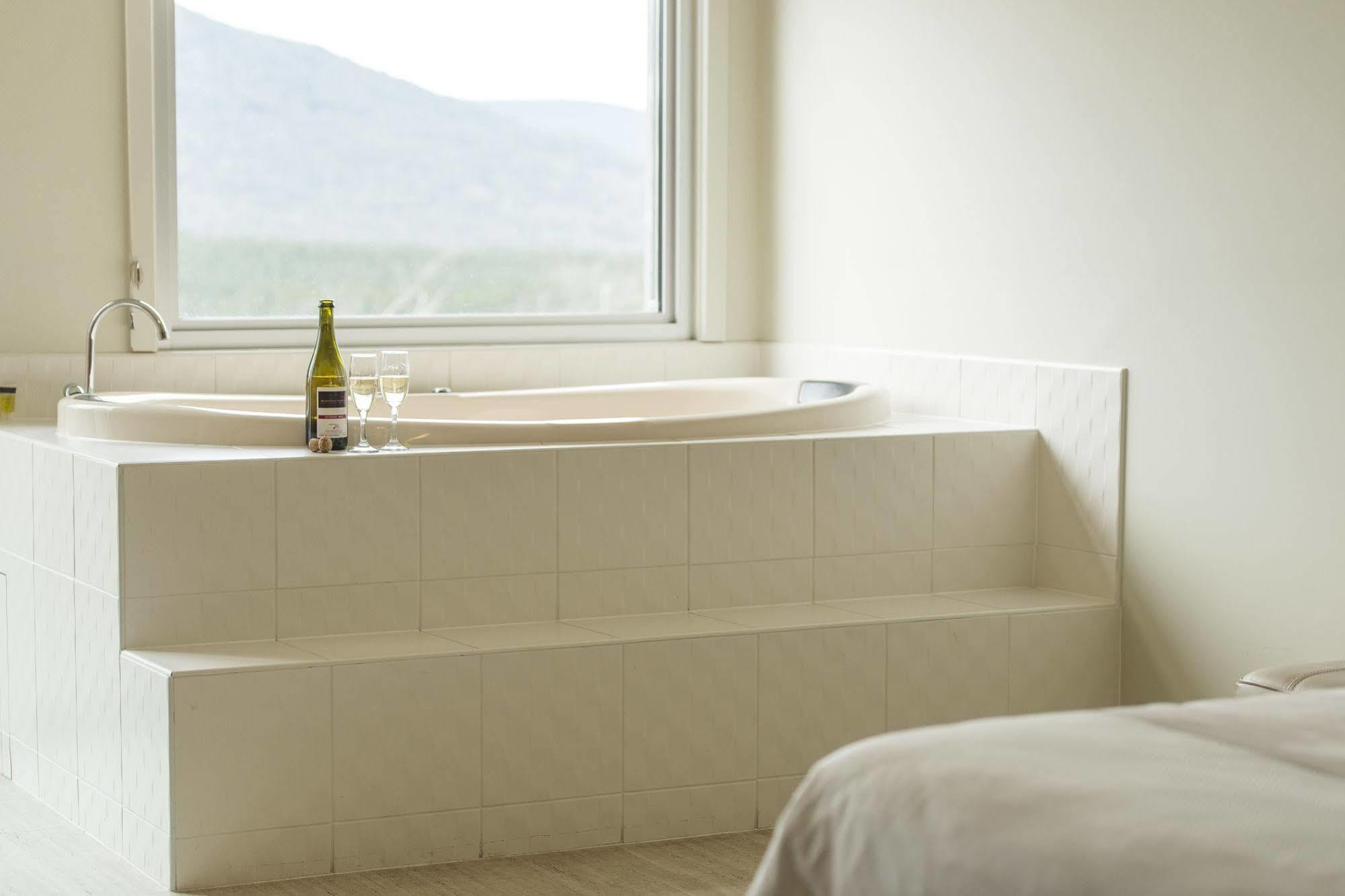 Macedon Ranges Hotel & Spa Eksteriør billede